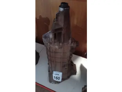 LOTE 160 - 01 CÂMBIO DE ORD RANGER 4X2. (NO ESTADO) ATENÇÃO! FAZER A VISITAÇÃO ANTES DE ARREMATAR, NÃO SABEMOS SE FUNCIONA, LEILÃO NÃO TEM GARANTIA E NEM DEVOLUÇÃO, SUJEITO A POSSÍVEIS AVARIAS VISÍVEIS/OCULTAS E/OU AUSÊNCIA DE COMPONENTES.