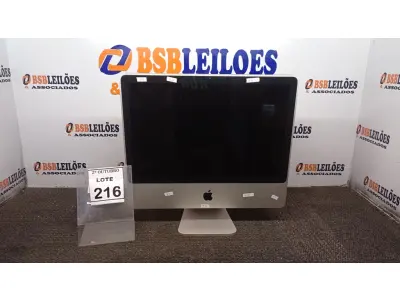 LOTE 216 - 01 IMAC APPLE. (NO ESTADO) ATENÇÃO! FAZER A VISITAÇÃO ANTES DE ARREMATAR, NÃO SABEMOS SE FUNCIONA, LEILÃO NÃO TEM GARANTIA E NEM DEVOLUÇÃO, SUJEITO A POSSÍVEIS AVARIAS VISÍVEIS/OCULTAS E/OU AUSÊNCIA DE COMPONENTES.