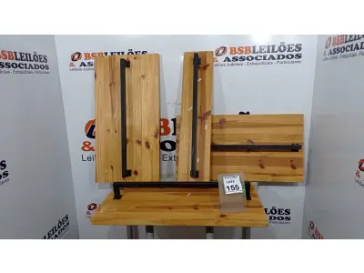 LOTE 155 - 03 TÁBUAS DE MADEIRA COM FERRO FIXO DE APROXIMADAMENTE 0,97X050 CM E 01 TÁBUA DE MADEIRA DE 0,97X0,22 CM. (NO ESTADO) ATENÇÃO! FAZER A VISITAÇÃO ANTES DE ARREMATAR, NÃO SABEMOS SE FUNCIONA, LEILÃO NÃO TEM GARANTIA E NEM DEVOLUÇÃO, SUJEITO A POSSÍVEIS AVARIAS VISÍVEIS/OCULTAS E/OU AUSÊNCIA DE COMPONENTES.