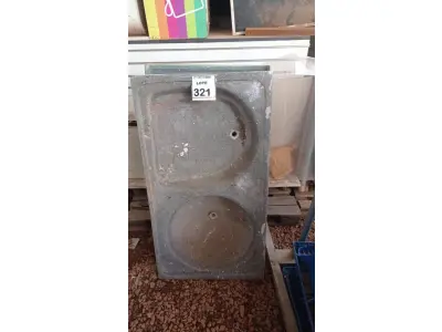 LOTE 321 - 02 TANQUES DE LAVAR. (NO ESTADO) ATENÇÃO! FAZER A VISITAÇÃO ANTES DE ARREMATAR, NÃO SABEMOS SE FUNCIONA, LEILÃO NÃO TEM GARANTIA E NEM DEVOLUÇÃO, SUJEITO A POSSÍVEIS AVARIAS VISÍVEIS/OCULTAS E/OU AUSÊNCIA DE COMPONENTES.