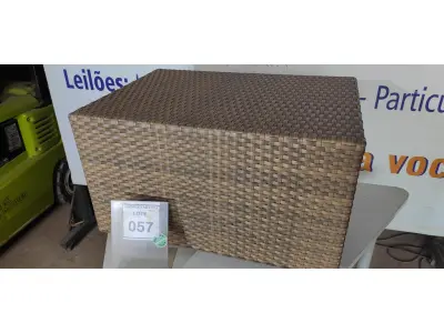 LOTE 057 - 01 MESA DE CENTRO DE JARDIM. (NO ESTADO EM QUE SE ENCONTRA. SUJEITO A AVARIAS OCULTAS/VISÍVEIS.) BH1533T