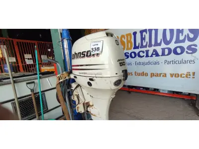 LOTE 338 - 01 MOTOR DE BARCO. (NO ESTADO) ATENÇÃO! FAZER A VISITAÇÃO ANTES DE ARREMATAR, NÃO SABEMOS SE FUNCIONA, LEILÃO NÃO TEM GARANTIA E NEM DEVOLUÇÃO, SUJEITO A POSSÍVEIS AVARIAS VISÍVEIS/OCULTAS E/OU AUSÊNCIA DE COMPONENTES.