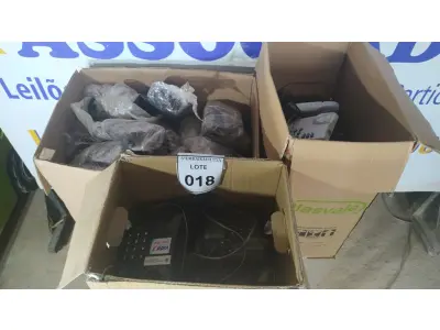 LOTE 018 - 01 LOTE COM  TELEFONES.  (NO ESTADO EM QUE SE ENCONTRA. SUJEITO A AVARIAS OCULTAS/VISÍVEIS.)