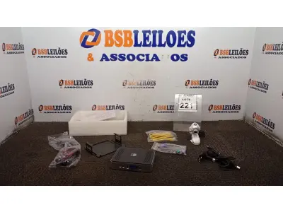 LOTE 221 - 01 MINI CPU COM CABOS WEB CAM. (NO ESTADO) ATENÇÃO! FAZER A VISITAÇÃO ANTES DE ARREMATAR, NÃO SABEMOS SE FUNCIONA, LEILÃO NÃO TEM GARANTIA E NEM DEVOLUÇÃO, SUJEITO A POSSÍVEIS AVARIAS VISÍVEIS/OCULTAS E/OU AUSÊNCIA DE COMPONENTES.