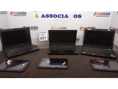LOTE 257 - 03 NOTEBOOKS MARCA POSITIVO E 03 TABLETS MARCA POSITIVO. (NO ESTADO) ATENÇÃO! FAZER A VISITAÇÃO ANTES DE ARREMATAR, NÃO SABEMOS SE FUNCIONA, LEILÃO NÃO TEM GARANTIA E NEM DEVOLUÇÃO, SUJEITO A POSSÍVEIS AVARIAS VISÍVEIS/OCULTAS E/OU AUSÊNCIA DE COMPONENTES.