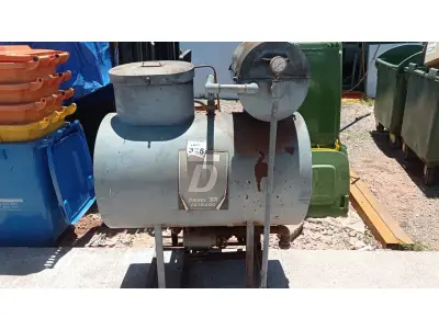 LOTE 325 - 01 FILTRO PRENSA PRA ÓLEO DIESEL. (NO ESTADO) ATENÇÃO! FAZER A VISITAÇÃO ANTES DE ARREMATAR, NÃO SABEMOS SE FUNCIONA, LEILÃO NÃO TEM GARANTIA E NEM DEVOLUÇÃO, SUJEITO A POSSÍVEIS AVARIAS VISÍVEIS/OCULTAS E/OU AUSÊNCIA DE COMPONENTES.