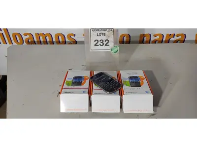 LOTE 232 - 03 BLACKBERRY BOLD 9900. (NO ESTADO EM QUE SE ENCONTRA. SUJEITO A AVARIAS OCULTAS/VISÍVEIS.) CS671308, CS671315, CS831097