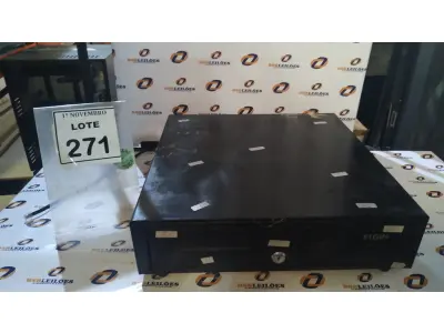 01 GAVETA DE DINHEIRO. (NO ESTADO) ATENÇÃO! FAZER A VISITAÇÃO ANTES DE ARREMATAR, NÃO SABEMOS SE FUNCIONA, LEILÃO NÃO TEM GARANTIA E NEM DEVOLUÇÃO, SUJEITO A POSSÍVEIS AVARIAS VISÍVEIS/OCULTAS E/OU AUSÊNCIA DE COMPONENTES.