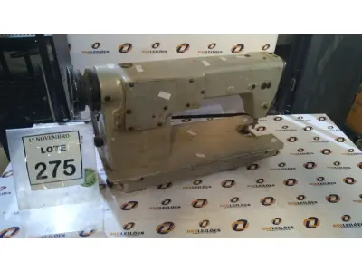 LOTE 275 - 01 MÁQUINA DE COSTURA MARCA YAMATA. (NO ESTADO) ATENÇÃO! FAZER A VISITAÇÃO ANTES DE ARREMATAR, NÃO SABEMOS SE FUNCIONA, LEILÃO NÃO TEM GARANTIA E NEM DEVOLUÇÃO, SUJEITO A POSSÍVEIS AVARIAS VISÍVEIS/OCULTAS E/OU AUSÊNCIA DE COMPONENTES.