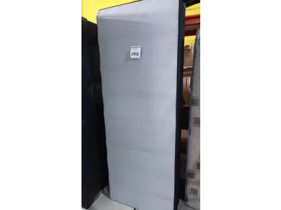 LOTE 295 - 01 BASE DE COLCHÃO SOLTEIRO. (NO ESTADO EM QUE SE ENCONTRA. SUJEITO A AVARIAS OCULTAS/VISÍVEIS.)