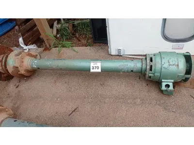 LOTE 370 - 01 BOMBA D’AGUA.  (NO ESTADO EM QUE SE ENCONTRA. SUJEITO A AVARIAS OCULTAS/VISÍVEIS.)