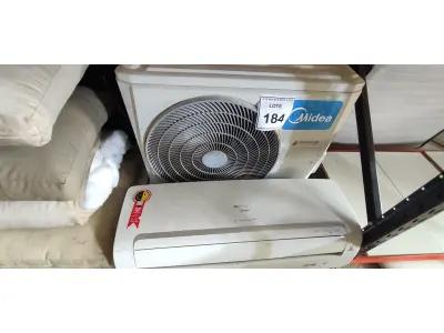 LOTE 184 - 01 AR CONDICIONADO MIDEA INVERTER 12.000BTUS. (NO ESTADO EM QUE SE ENCONTRA. SUJEITO A AVARIAS OCULTAS/VISÍVEIS.) AV9860T