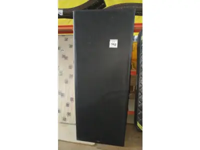 LOTE 292 - 02 BASES DE CAMA COURINO PRETO 1,98CM X 1,58CM (NO ESTADO EM QUE SE ENCONTRA. SUJEITO A AVARIAS OCULTAS/VISÍVEIS.)