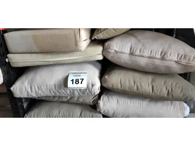 LOTE 187 - 01 LOTE COM ALMOFADAS DIVERSAS.  (NO ESTADO EM QUE SE ENCONTRA. SUJEITO A AVARIAS OCULTAS/VISÍVEIS.)