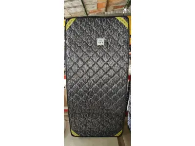 LOTE 177 - 01 COLCHÃO SOLTEIRO. (NO ESTADO EM QUE SE ENCONTRA. SUJEITO A AVARIAS OCULTAS/VISÍVEIS.)