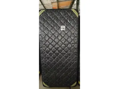 LOTE 176 - 01 COLCHÃO SOLTEIRO COM BASE 1,88CM X 0,88CM. (NO ESTADO EM QUE SE ENCONTRA. SUJEITO A AVARIAS OCULTAS/VISÍVEIS.) AU2472H