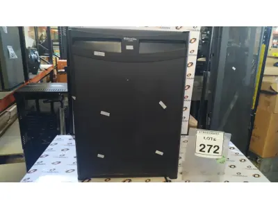 01 FRIGOBAR MARCA ELECTROLUX. (NO ESTADO) ATENÇÃO! FAZER A VISITAÇÃO ANTES DE ARREMATAR, NÃO SABEMOS SE FUNCIONA, LEILÃO NÃO TEM GARANTIA E NEM DEVOLUÇÃO, SUJEITO A POSSÍVEIS AVARIAS VISÍVEIS/OCULTAS E/OU AUSÊNCIA DE COMPONENTES.