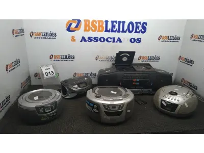 LOTE 013 - 04 MICROS SYSTEMS E 01 RÁDIO MARCAS E MODELOS DIVERSOS. (NO ESTADO) ATENÇÃO! FAZER A VISITAÇÃO ANTES DE ARREMATAR, NÃO SABEMOS SE FUNCIONA, LEILÃO NÃO TEM GARANTIA E NEM DEVOLUÇÃO, SUJEITO A POSSÍVEIS AVARIAS VISÍVEIS/OCULTAS E/OU AUSÊNCIA DE COMPONENTES.
