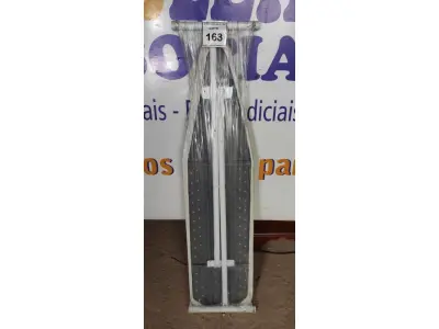 LOTE 163 - 01 TÁBUA DE PASSAR ROUPAS. (NO ESTADO EM QUE SE ENCONTRA. SUJEITO A AVARIAS OCULTAS/VISÍVEIS.)