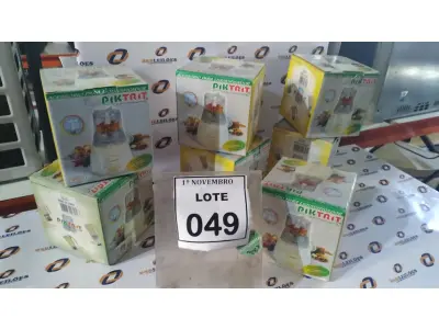 LOTE 049 - 07 ACESSÓRIOS PARA LIQUIDIFICADOR MARCA PIKTRIT. (NO ESTADO) ATENÇÃO! FAZER A VISITAÇÃO ANTES DE ARREMATAR, NÃO SABEMOS SE FUNCIONA, LEILÃO NÃO TEM GARANTIA E NEM DEVOLUÇÃO, SUJEITO A POSSÍVEIS AVARIAS VISÍVEIS/OCULTAS E/OU AUSÊNCIA DE COMPONENTES.