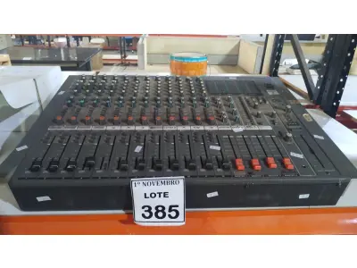 01 MESA DE SOM 12 CANAIS MODELO MXP-390 MARCA SONY. (NO ESTADO) ATENÇÃO! FAZER A VISITAÇÃO ANTES DE ARREMATAR, NÃO SABEMOS SE FUNCIONA, LEILÃO NÃO TEM GARANTIA E NEM DEVOLUÇÃO, SUJEITO A POSSÍVEIS AVARIAS VISÍVEIS/OCULTAS E/OU AUSÊNCIA DE COMPONENTES.