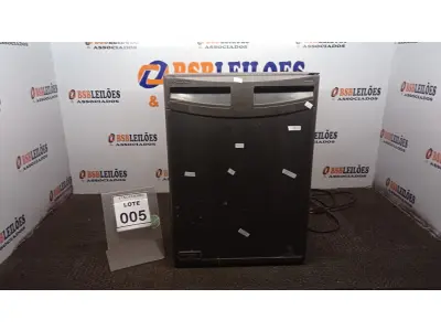 01 FRIGOBAR 220V MARCA ELECTROLUX. (NO ESTADO) ATENÇÃO! FAZER A VISITAÇÃO ANTES DE ARREMATAR, NÃO SABEMOS SE FUNCIONA, LEILÃO NÃO TEM GARANTIA E NEM DEVOLUÇÃO, SUJEITO A POSSÍVEIS AVARIAS VISÍVEIS/OCULTAS E/OU AUSÊNCIA DE COMPONENTES.