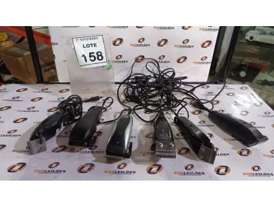 LOTE 158 - 06 MÁQUINAS DE CORTAR CABELO. (NO ESTADO) ATENÇÃO! FAZER A VISITAÇÃO ANTES DE ARREMATAR, NÃO SABEMOS SE FUNCIONA, LEILÃO NÃO TEM GARANTIA E NEM DEVOLUÇÃO, SUJEITO A POSSÍVEIS AVARIAS VISÍVEIS/OCULTAS E/OU AUSÊNCIA DE COMPONENTES.