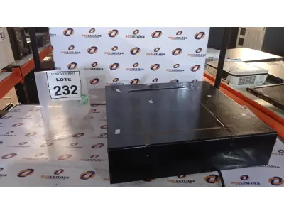 LOTE 232 - 01 GAVETA DE DINHEIRO. (NO ESTADO) ATENÇÃO! FAZER A VISITAÇÃO ANTES DE ARREMATAR, NÃO SABEMOS SE FUNCIONA, LEILÃO NÃO TEM GARANTIA E NEM DEVOLUÇÃO, SUJEITO A POSSÍVEIS AVARIAS VISÍVEIS/OCULTAS E/OU AUSÊNCIA DE COMPONENTES.