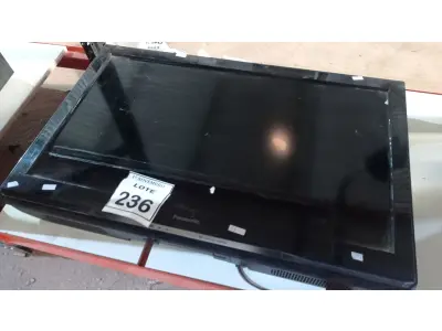 LOTE 236 - 01 TVS LCD 32’’ MARCA PANASONIC. (NO ESTADO) ATENÇÃO! FAZER A VISITAÇÃO ANTES DE ARREMATAR, NÃO SABEMOS SE FUNCIONA, LEILÃO NÃO TEM GARANTIA E NEM DEVOLUÇÃO, SUJEITO A POSSÍVEIS AVARIAS VISÍVEIS/OCULTAS E/OU AUSÊNCIA DE COMPONENTES.