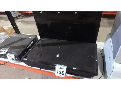 LOTE 138 - 02 TVS LCD 32’’ MARCAS SEMP TOSHIBA E SAMSUNG . (NO ESTADO) ATENÇÃO! FAZER A VISITAÇÃO ANTES DE ARREMATAR, NÃO SABEMOS SE FUNCIONA, LEILÃO NÃO TEM GARANTIA E NEM DEVOLUÇÃO, SUJEITO A POSSÍVEIS AVARIAS VISÍVEIS/OCULTAS E/OU AUSÊNCIA DE COMPONENTES.