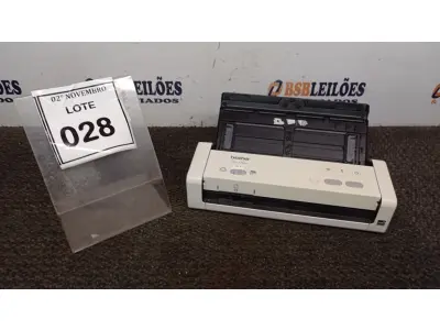 LOTE 028 - 01 SCANNER MODELO ADS-1250W MARCA BROTHER. (NO ESTADO) ATENÇÃO! FAZER A VISITAÇÃO ANTES DE ARREMATAR, NÃO SABEMOS SE FUNCIONA, LEILÃO NÃO TEM GARANTIA E NEM DEVOLUÇÃO, SUJEITO A POSSÍVEIS AVARIAS VISÍVEIS/OCULTAS E/OU AUSÊNCIA DE COMPONENTES.