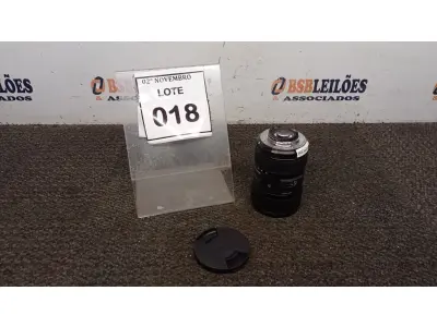 LOTE 018 - 01 LENTE DE CÂMERA 18-35MM MARCA SIGMA. (NO ESTADO) ATENÇÃO! FAZER A VISITAÇÃO ANTES DE ARREMATAR, NÃO SABEMOS SE FUNCIONA, LEILÃO NÃO TEM GARANTIA E NEM DEVOLUÇÃO, SUJEITO A POSSÍVEIS AVARIAS VISÍVEIS/OCULTAS E/OU AUSÊNCIA DE COMPONENTES.