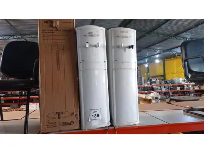 LOTE 136 - 02 BEBEDOUROS PARA GARRAFÃO MARCA IBBL E 01 DISPENSE PARA ÁLCOOL EM GEL COM PEDAL. (NO ESTADO) ATENÇÃO! FAZER A VISITAÇÃO ANTES DE ARREMATAR, NÃO SABEMOS SE FUNCIONA, LEILÃO NÃO TEM GARANTIA E NEM DEVOLUÇÃO, SUJEITO A POSSÍVEIS AVARIAS VISÍVEIS/OCULTAS E/OU AUSÊNCIA DE COMPONENTES.