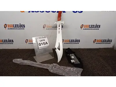 LOTE 015 - 01 FACÃO MEDIEVAL IMPORTADA AÇO INOXIDÁVEL CABO EM MADEIRA FULL TANG BAINHA DE NYLON TAMANHO TOTAL 50CM PESO 526G JÁ AFIADA (PRODUTO NOVO) (NO ESTADO) ATENÇÃO! FAZER A VISITAÇÃO ANTES DE ARREMATAR, NÃO SABEMOS SE FUNCIONA, LEILÃO NÃO TEM GARANTIA E NEM DEVOLUÇÃO, SUJEITO A POSSÍVEIS AVARIAS VISÍVEIS/OCULTAS E/OU AUSÊNCIA DE COMPONENTES.