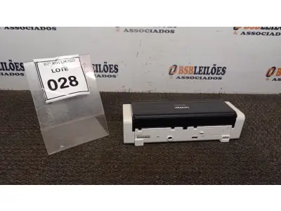 LOTE 028 - 01 SCANNER MODELO ADS-1250W MARCA BROTHER. (NO ESTADO) ATENÇÃO! FAZER A VISITAÇÃO ANTES DE ARREMATAR, NÃO SABEMOS SE FUNCIONA, LEILÃO NÃO TEM GARANTIA E NEM DEVOLUÇÃO, SUJEITO A POSSÍVEIS AVARIAS VISÍVEIS/OCULTAS E/OU AUSÊNCIA DE COMPONENTES.