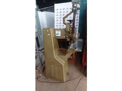 LOTE 001 - 01 GRAMPEADOR GRÁFICO INDUSTRIAL MARCA MIRUNA. (NO ESTADO) ATENÇÃO! FAZER A VISITAÇÃO ANTES DE ARREMATAR, NÃO SABEMOS SE FUNCIONA, LEILÃO NÃO TEM GARANTIA E NEM DEVOLUÇÃO, SUJEITO A POSSÍVEIS AVARIAS VISÍVEIS/OCULTAS E/OU AUSÊNCIA DE COMPONENTES.