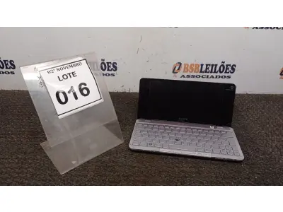 LOTE 016 - 01 NOTEBOOK ULTRAPORTÁTIL MARCA SONY VAIO. (NO ESTADO) ATENÇÃO! FAZER A VISITAÇÃO ANTES DE ARREMATAR, NÃO SABEMOS SE FUNCIONA, LEILÃO NÃO TEM GARANTIA E NEM DEVOLUÇÃO, SUJEITO A POSSÍVEIS AVARIAS VISÍVEIS/OCULTAS E/OU AUSÊNCIA DE COMPONENTES.
