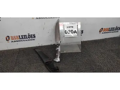 LOTE 020 - 01 FACA IMPORTADA AÇO INOXIDÁVEL CABO EM MADEIRA COM GUARDA E POMO FULL TANG BAINHA DE NYLON TAMANHO TOTAL 30CM PESO 288G JÁ AFIADA  