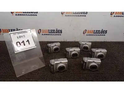 LOTE 011 - 06 CÂMERAS FOTOGRÁFICAS MODELO POWERSHOT A520 MARCA CANON (NO ESTADO) ATENÇÃO! FAZER A VISITAÇÃO ANTES DE ARREMATAR, NÃO SABEMOS SE FUNCIONA, LEILÃO NÃO TEM GARANTIA E NEM DEVOLUÇÃO, SUJEITO A POSSÍVEIS AVARIAS VISÍVEIS/OCULTAS E/OU AUSÊNCIA DE COMPONENTES.