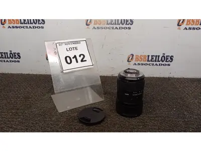 LOTE 012 - 01 LENTE DE CÂMERA 18-35MM MARCA SIGMA. (NO ESTADO) ATENÇÃO! FAZER A VISITAÇÃO ANTES DE ARREMATAR, NÃO SABEMOS SE FUNCIONA, LEILÃO NÃO TEM GARANTIA E NEM DEVOLUÇÃO, SUJEITO A POSSÍVEIS AVARIAS VISÍVEIS/OCULTAS E/OU AUSÊNCIA DE COMPONENTES.