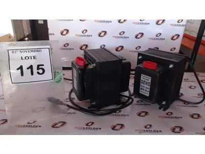 LOTE 115 - 02 TRANSFORMADORES. (NO ESTADO) ATENÇÃO! FAZER A VISITAÇÃO ANTES DE ARREMATAR, NÃO SABEMOS SE FUNCIONA, LEILÃO NÃO TEM GARANTIA E NEM DEVOLUÇÃO, SUJEITO A POSSÍVEIS AVARIAS VISÍVEIS/OCULTAS E/OU AUSÊNCIA DE COMPONENTES.