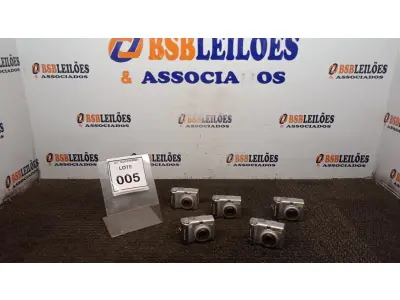 LOTE 005 - 05 CÂMERAS FOTOGRÁFICAS MODELO POWERSHOT A520 MARCA CANON (NO ESTADO) ATENÇÃO! FAZER A VISITAÇÃO ANTES DE ARREMATAR, NÃO SABEMOS SE FUNCIONA, LEILÃO NÃO TEM GARANTIA E NEM DEVOLUÇÃO, SUJEITO A POSSÍVEIS AVARIAS VISÍVEIS/OCULTAS E/OU AUSÊNCIA DE COMPONENTES.