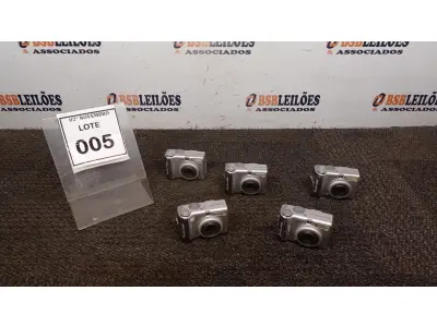 LOTE 005 - 05 CÂMERAS FOTOGRÁFICAS MODELO POWERSHOT A520 MARCA CANON (NO ESTADO) ATENÇÃO! FAZER A VISITAÇÃO ANTES DE ARREMATAR, NÃO SABEMOS SE FUNCIONA, LEILÃO NÃO TEM GARANTIA E NEM DEVOLUÇÃO, SUJEITO A POSSÍVEIS AVARIAS VISÍVEIS/OCULTAS E/OU AUSÊNCIA DE COMPONENTES.