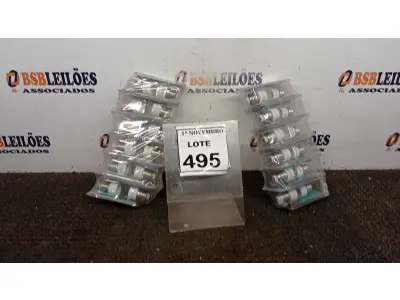 LOTE 495 - 01 LOTE COM VÁRIOS ADAPTADORES DE LÂMPADAS DE E27 PARA E14. (NO ESTADO) ATENÇÃO! FAZER A VISITAÇÃO ANTES DE ARREMATAR, NÃO SABEMOS SE FUNCIONA, LEILÃO NÃO TEM GARANTIA E NEM DEVOLUÇÃO, SUJEITO A POSSÍVEIS AVARIAS VISÍVEIS/OCULTAS E/OU AUSÊNCIA DE COMPONENTES.