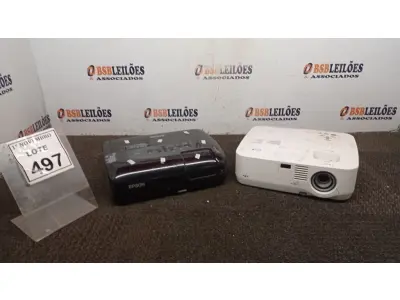 LOTE 497 - 02 PROJETORES MARCAS EPSON E NEC. (NO ESTADO) ATENÇÃO! FAZER A VISITAÇÃO ANTES DE ARREMATAR, NÃO SABEMOS SE FUNCIONA, LEILÃO NÃO TEM GARANTIA E NEM DEVOLUÇÃO, SUJEITO A POSSÍVEIS AVARIAS VISÍVEIS/OCULTAS E/OU AUSÊNCIA DE COMPONENTES.