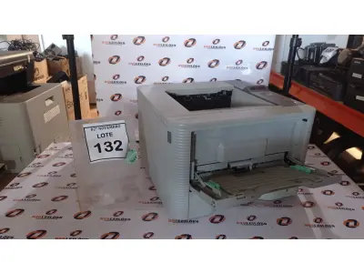 LOTE 132 - 01 IMPRESSORA MODELO ML-3750ND MARCA SAMSUNG. (NO ESTADO) ATENÇÃO! FAZER A VISITAÇÃO ANTES DE ARREMATAR, NÃO SABEMOS SE FUNCIONA, LEILÃO NÃO TEM GARANTIA E NEM DEVOLUÇÃO, SUJEITO A POSSÍVEIS AVARIAS VISÍVEIS/OCULTAS E/OU AUSÊNCIA DE COMPONENTES.