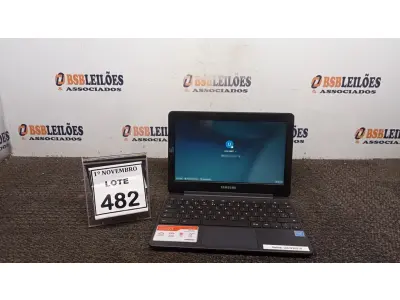 LOTE 482 - 01 NOTEBOOK TELA 11.6’’ 2GB DE MEMÓRIA MARCA SAMSUNG. (NO ESTADO) ATENÇÃO! FAZER A VISITAÇÃO ANTES DE ARREMATAR, NÃO SABEMOS SE FUNCIONA, LEILÃO NÃO TEM GARANTIA E NEM DEVOLUÇÃO, SUJEITO A POSSÍVEIS AVARIAS VISÍVEIS/OCULTAS E/OU AUSÊNCIA DE COMPONENTES.