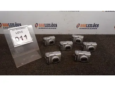 LOTE 011 - 06 CÂMERAS FOTOGRÁFICAS MODELO POWERSHOT A520 MARCA CANON (NO ESTADO) ATENÇÃO! FAZER A VISITAÇÃO ANTES DE ARREMATAR, NÃO SABEMOS SE FUNCIONA, LEILÃO NÃO TEM GARANTIA E NEM DEVOLUÇÃO, SUJEITO A POSSÍVEIS AVARIAS VISÍVEIS/OCULTAS E/OU AUSÊNCIA DE COMPONENTES.