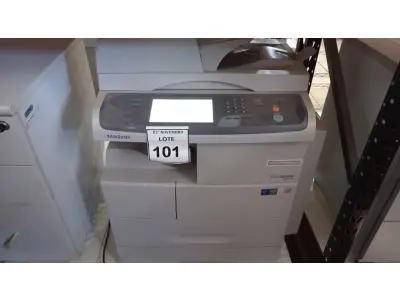 LOTE 101 - 01 IMPRESSORA MULTIFUNCIONAL MODELO 6555NX MARCA SAMSUNG. (NO ESTADO) ATENÇÃO! FAZER A VISITAÇÃO ANTES DE ARREMATAR, NÃO SABEMOS SE FUNCIONA, LEILÃO NÃO TEM GARANTIA E NEM DEVOLUÇÃO, SUJEITO A POSSÍVEIS AVARIAS VISÍVEIS/OCULTAS E/OU AUSÊNCIA DE COMPONENTES.