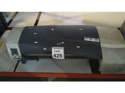 LOTE 425 - 01 PLOTTER DE MESA MODELO DESIGNJET 111 MARCA HP. (NO ESTADO) ATENÇÃO! FAZER A VISITAÇÃO ANTES DE ARREMATAR, NÃO SABEMOS SE FUNCIONA, LEILÃO NÃO TEM GARANTIA E NEM DEVOLUÇÃO, SUJEITO A POSSÍVEIS AVARIAS VISÍVEIS/OCULTAS E/OU AUSÊNCIA DE COMPONENTES.